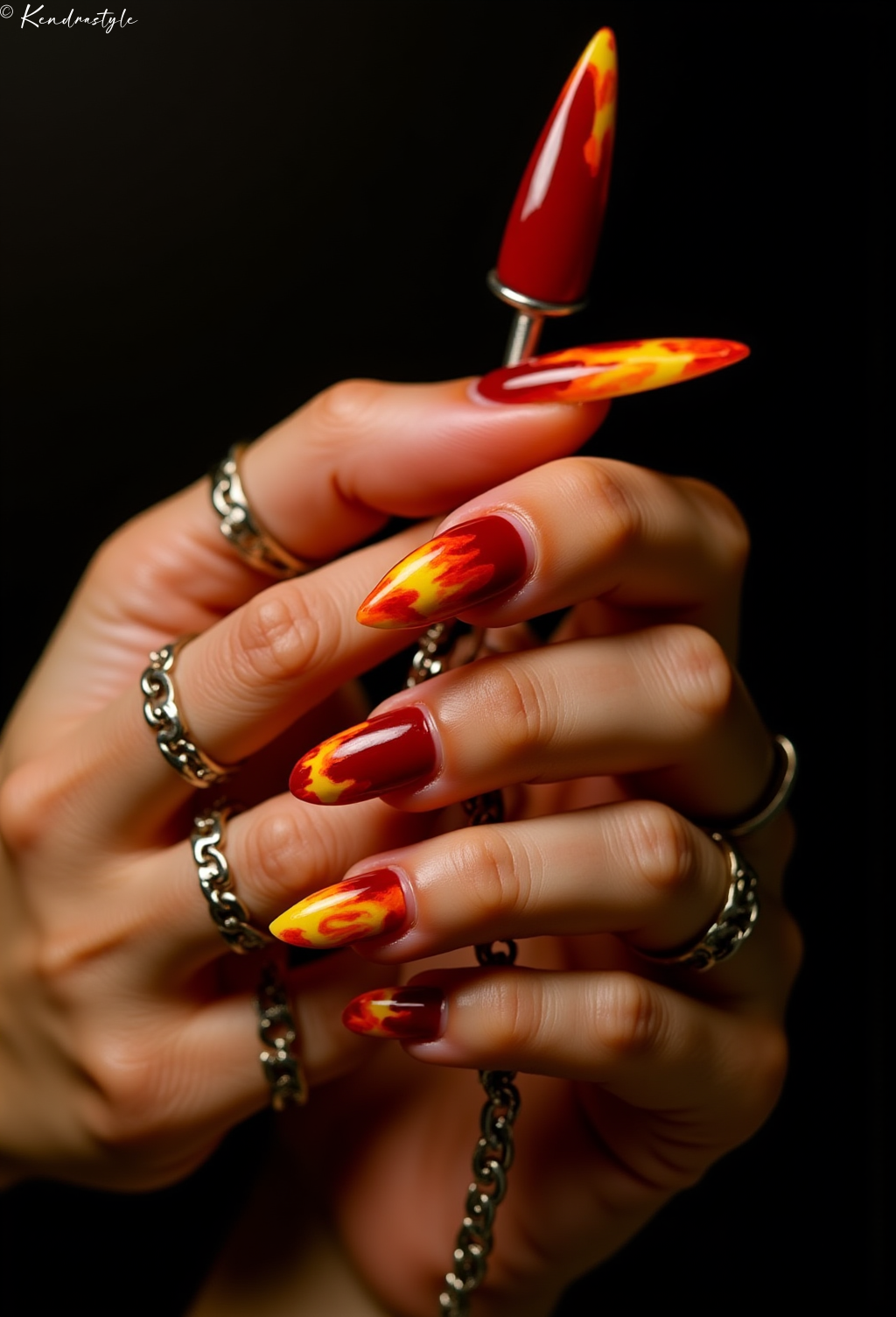 Coral Sunset - Nail Art Design Inspiration